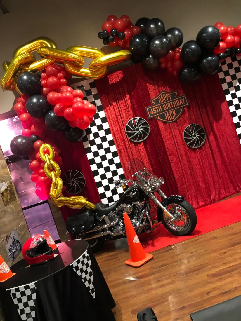 Anniversary Balloon Decoration
