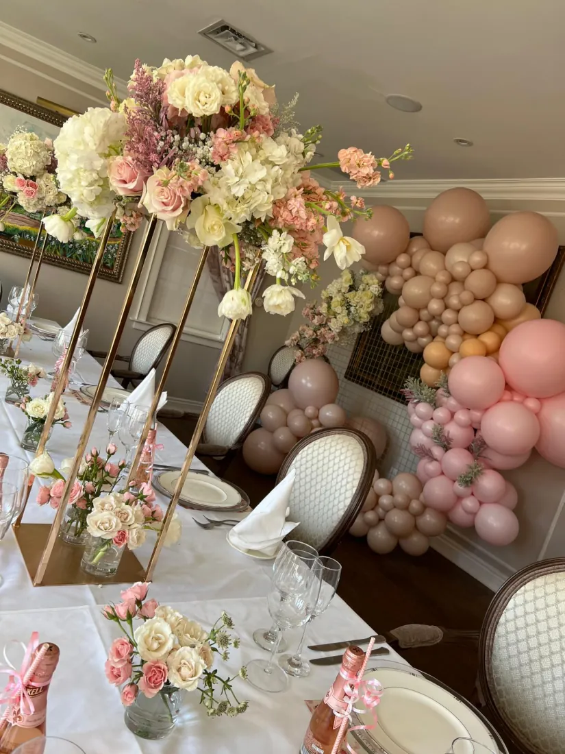 Balloon Arches & Garlands