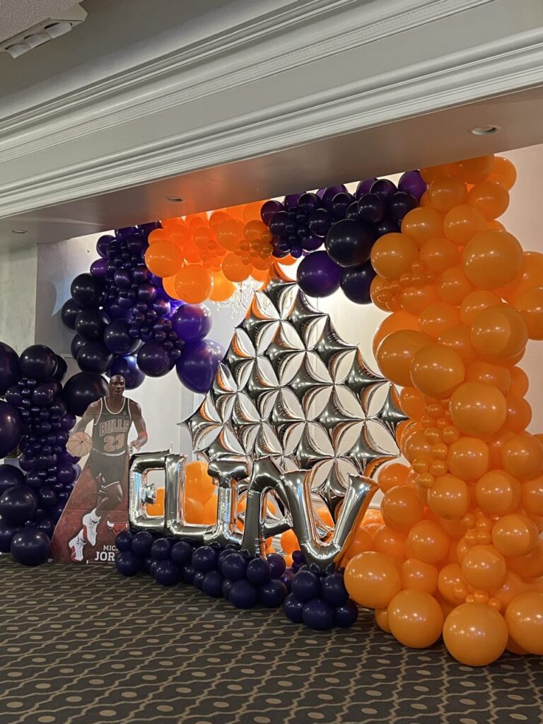 Basketball bar mitzvah balloon backdrop